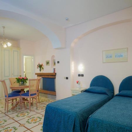 Le Querce Resort Sea Thermae & Spa Isquia Exterior foto