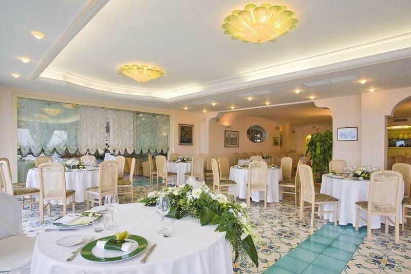 Le Querce Resort Sea Thermae & Spa Isquia Exterior foto